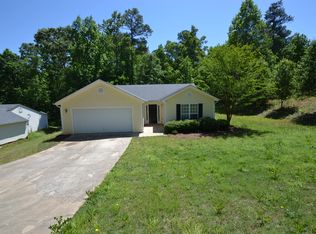 695 Creek Stone Dr, Bethlehem, GA 30620