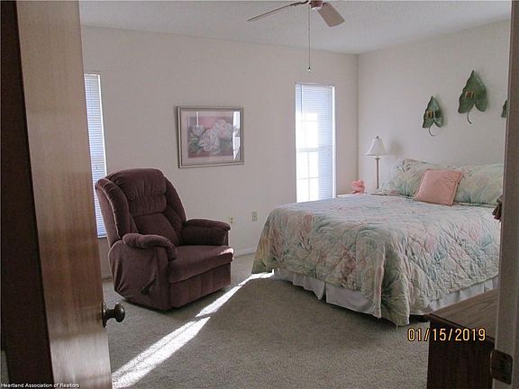 4th image of 152 Parkview Cir