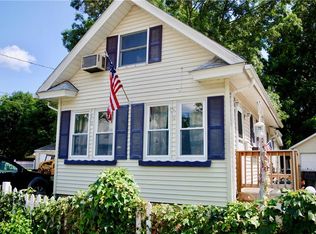 74 Birch St, Warwick, RI 02888