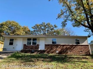 93 Somerset Dr, North Little Rock, AR 72118