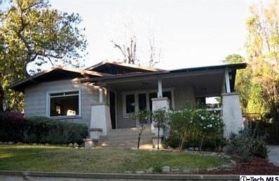 1st image of 609 E Claremont St