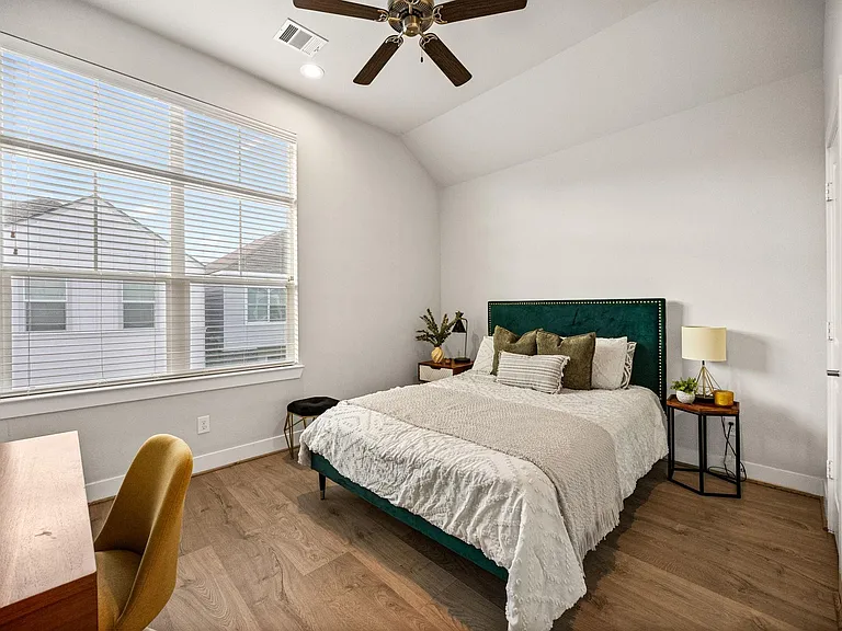 8817 Hollister Pine Ct — Photo 25