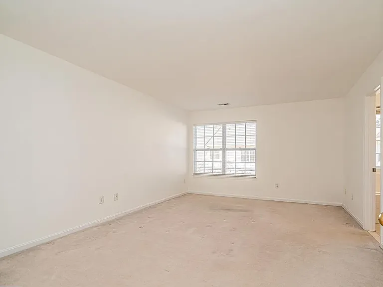 2507 James Maury Dr — Photo 17