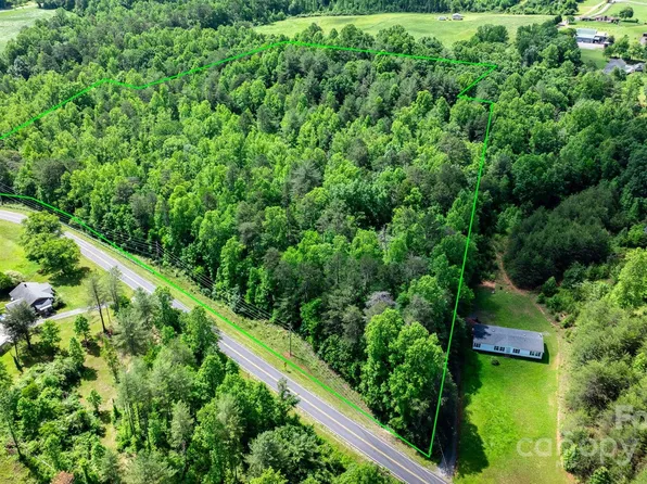 4744 Old Shelby Rd, Hickory, NC 28602