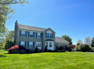 37 Country Meadow Rd, Hackettstown, NJ 07840