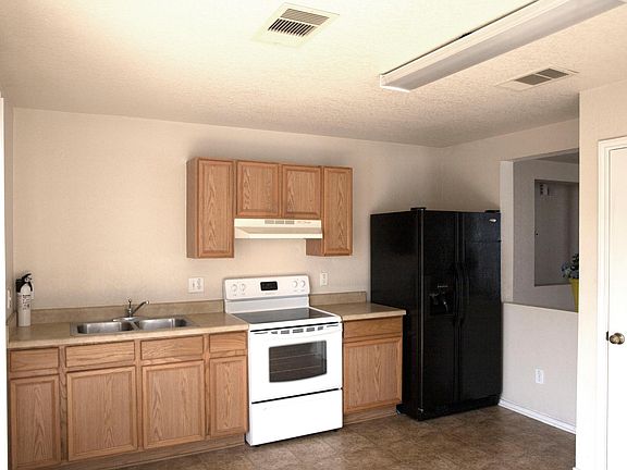 5th image of 10010 Misty Plain Dr