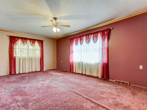 5th image of 102 Westoak Dr
