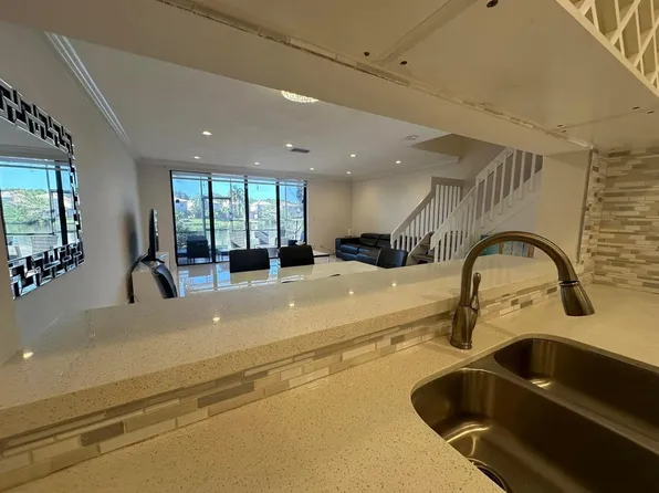 10630 NW 14th Street #118, Plantation, FL 33322