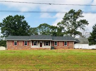 340 Forest Rd, North Wilkesboro, NC 28659