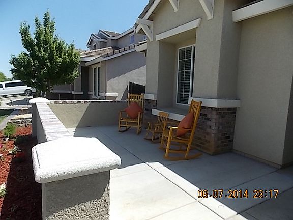 3rd image of 2011 Maverick Dr