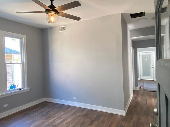 Entrance leading to living room