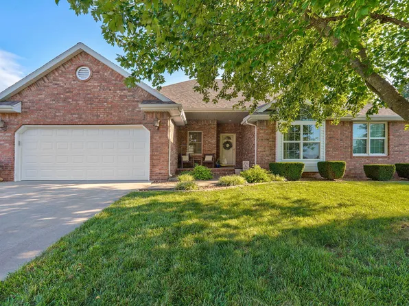 4668 S Warren Road, Springfield, MO 65810