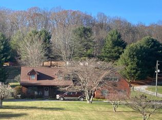 20157 Regency Dr, Abingdon, VA 24211