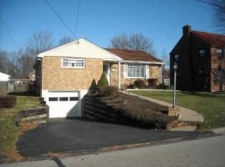 1417 Stanley Dr, Verona, PA