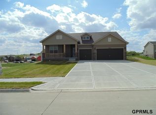 14810 S 22nd St, Bellevue, NE 68133