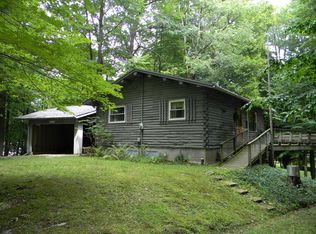 5950 N Orchard Ln, Ludington, MI 49431