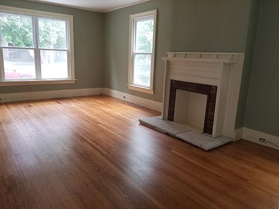 4th image of 648 Illinois Ave