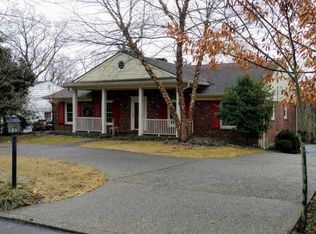 3906 Old Brownsboro Hills Rd, Brownsboro Farm, KY 40241