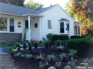 1760 Blossom Rd, Rochester, NY 14610