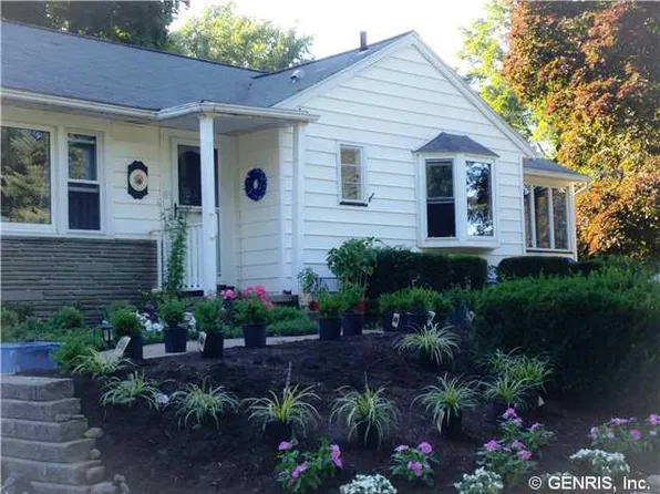 1760 Blossom Rd, Rochester, NY 14610