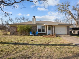 206 W Castro St, Lorena, TX 76655