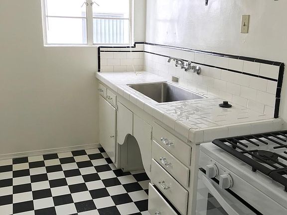 5th image of 3717 E Livingston Dr APT 9