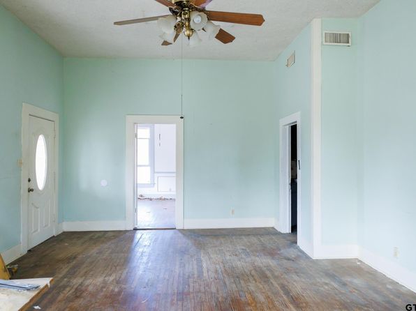 103 S Wildcat Dr, Big Sandy, TX 75755