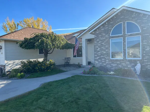 349 Rockwood Dr, Richland, WA 99352