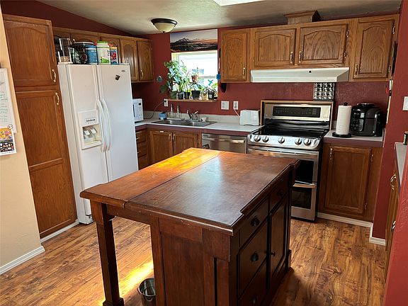 4th image of 1214 Big Pines Ln