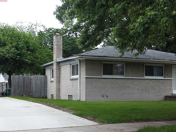 3rd image of 1087 Lori St