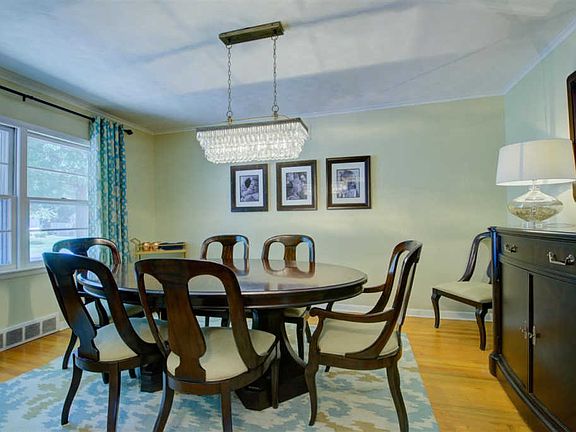 5th image of 5111 Tarrytown Dr