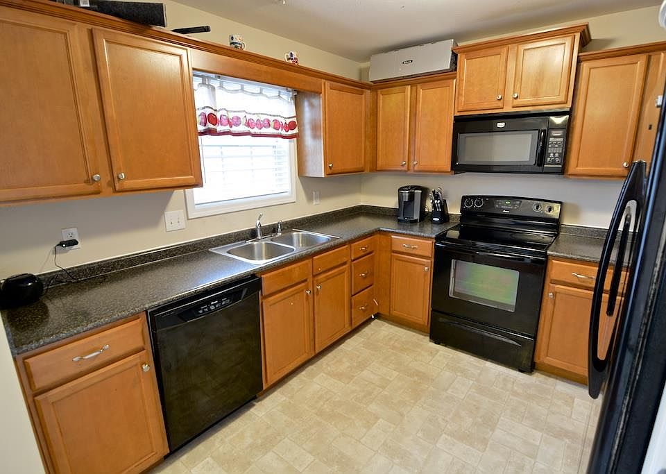 62 Camelot Dr Clarksville, TN, 37040 Apartments for Rent Zillow