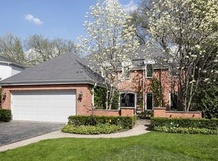 1034 Pontiac Rd, Wilmette, IL 60091