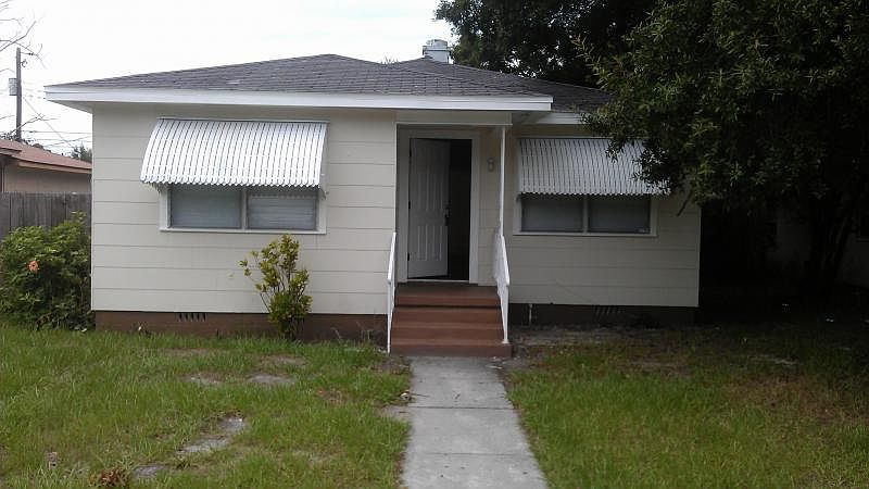 1st image of 4542 20th Ave S
