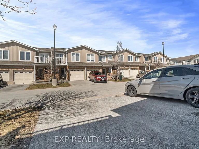 75 Prince William Way #6 — Photo 4