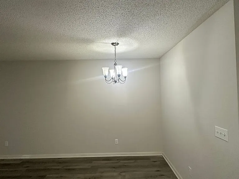 408 Sandy Oak Dr — Photo 9