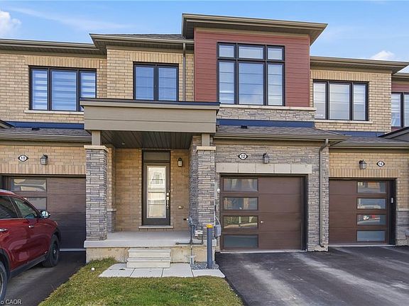 3rd image of 12 Lavender Rd