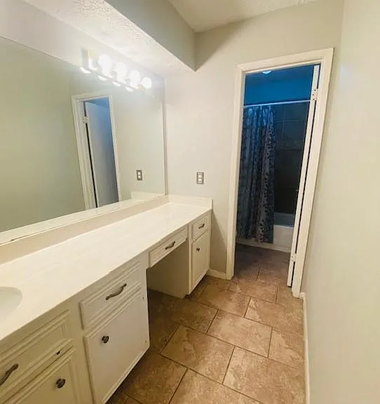 6123 Canada Dr — Photo 4