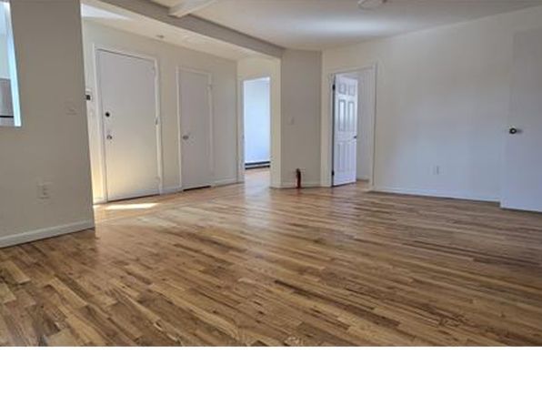 9517 Rockaway Beach Blvd #2