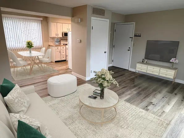 2491 Sycamore Ln, West Lafayette, IN