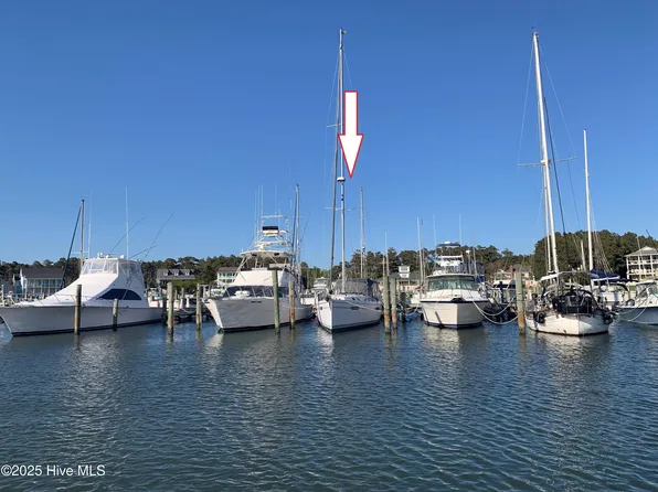 409 Island Drive #49, Beaufort, NC 28516