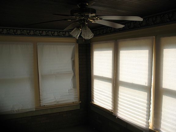 5th image of 1412 S Newton Ave