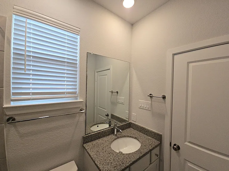 9227 Dearborn Knoll Dr — Photo 27