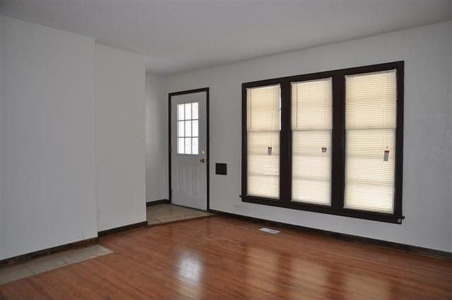 2nd image of 2115 S Palisade Ave