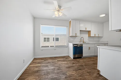 635 Emory St #15 Photo 1