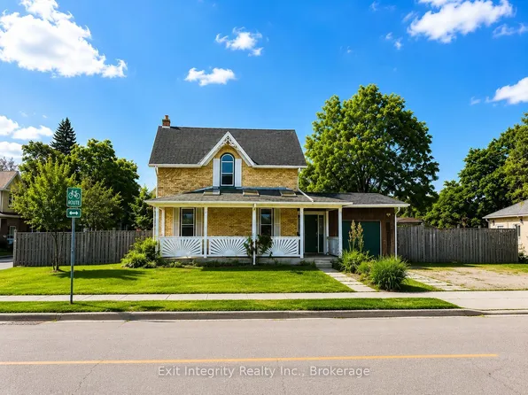 62 Samuelson St, Cambridge, ON N1R 1J9