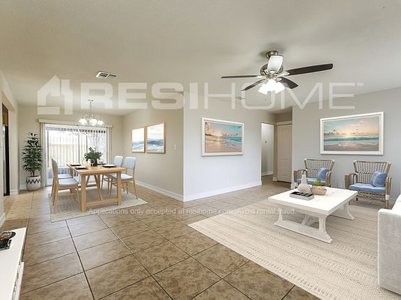 4th image of 948 Jasmine St
