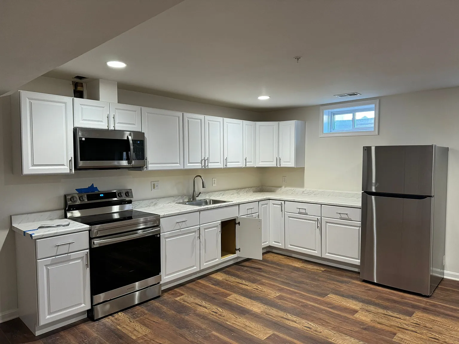 2 bed, $2,000 — Photo 2