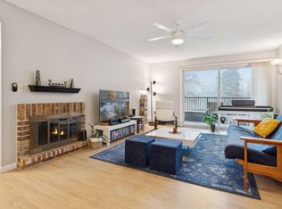 2210 Midland Grove Rd APT 209, Roseville, MN 55113