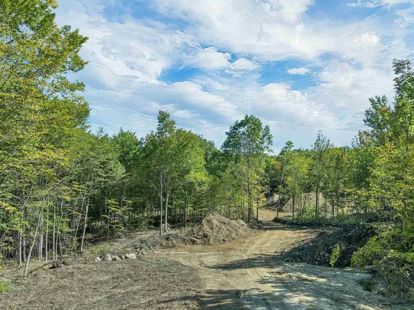 10 Rollins Road, Gilford, NH 03249